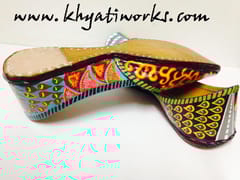 Rangeeli Handpainted Jutti
