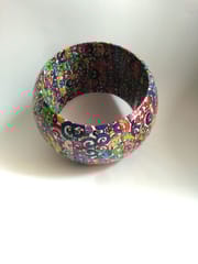 WHITE WOODEN BANGLE