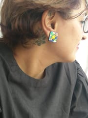 Honey Bee Studs