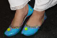 BLUE POPSICLE ~ Beautiful Handpainted Juttis