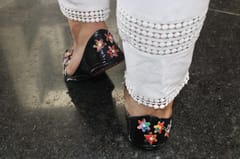 BLACK SWAN ~ Beautiful Handpainted Juttis