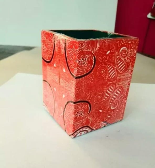 Enigma Pen Stand