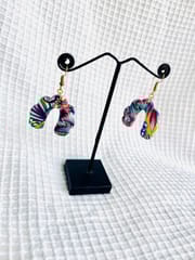 Daisy handcrafted clay earrings