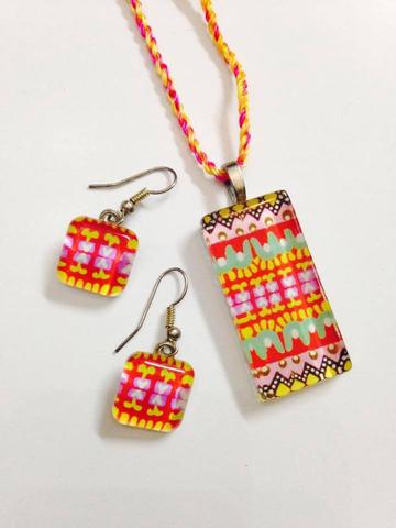 Love-a-licious Glass Pendant and Earrings