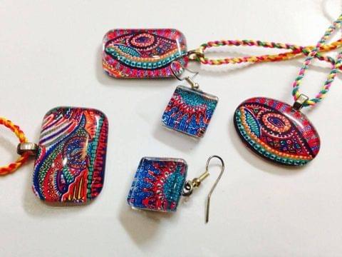 Aqua-Intrica Glass Pendants and Earrings