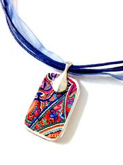 Triangle Bliss Rounded Cuboid Glass Pendant