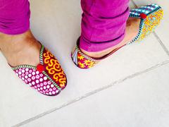 Rangeeli Handpainted Jutti