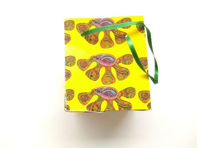 SUNSHINE YELLOW GIFT BAG - Small