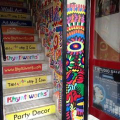 BOUTIQUE MURAL COLORFUL ABSTRACT