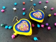 RAINBOW THREAD GLASS EARRING- HEART SHAPED