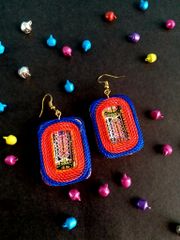 RAINBOW THREAD GLASS EARRINGS - SQUARE SHAPED