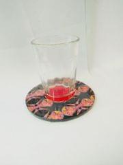 ALIEN ROUND COASTERS IN NEUTRAL COLORS