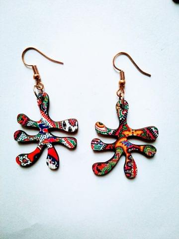 THE STORY OF WAVES ARTWORK AMOEBA EARRINGS