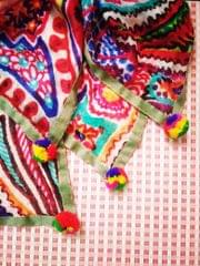 POM-POM DETAIL STOLE