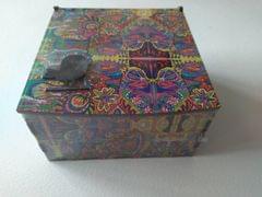 Keepsake Box in ' Spring Fiesta ' Artwork