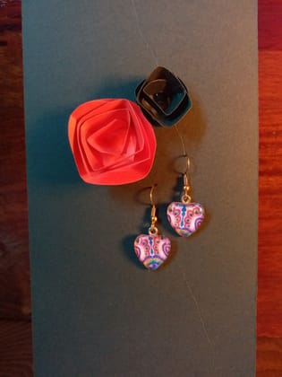 GRACE OF HEART GLASS EARRINGS