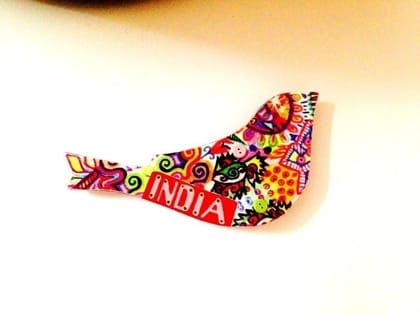 Summer Trail Birdie India Wooden Magnet