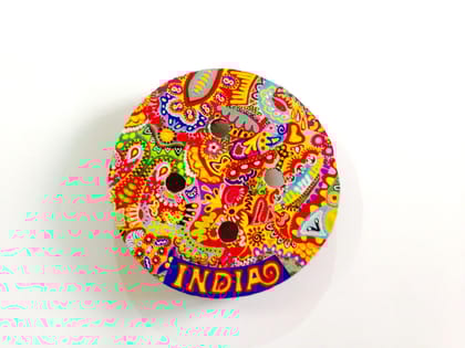 Colorama Button India Wooden Magnet