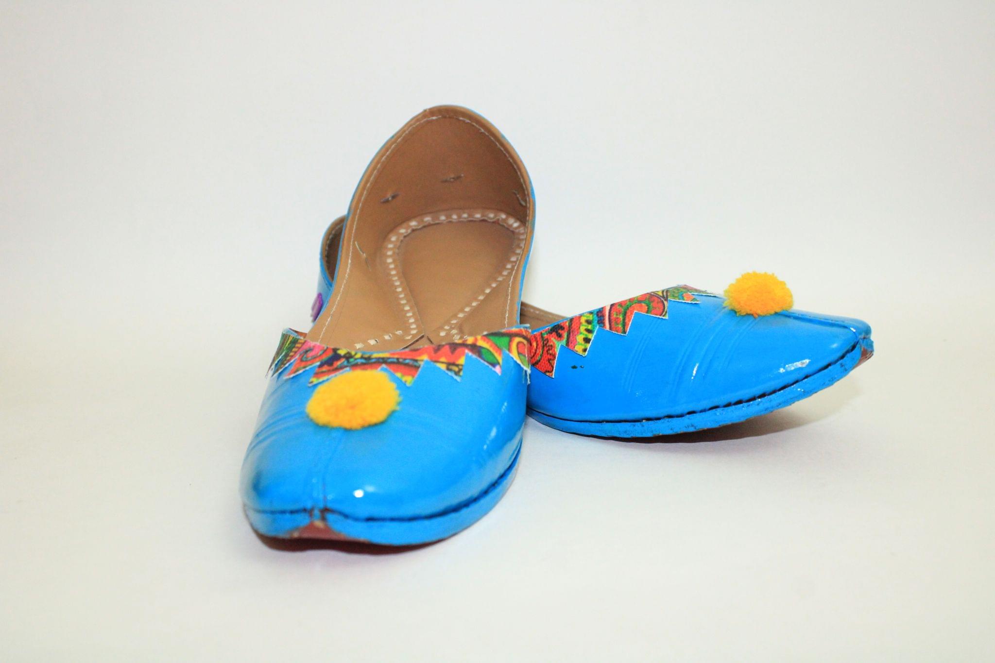 BLUE POPSICLE ~ Beautiful Handpainted Juttis