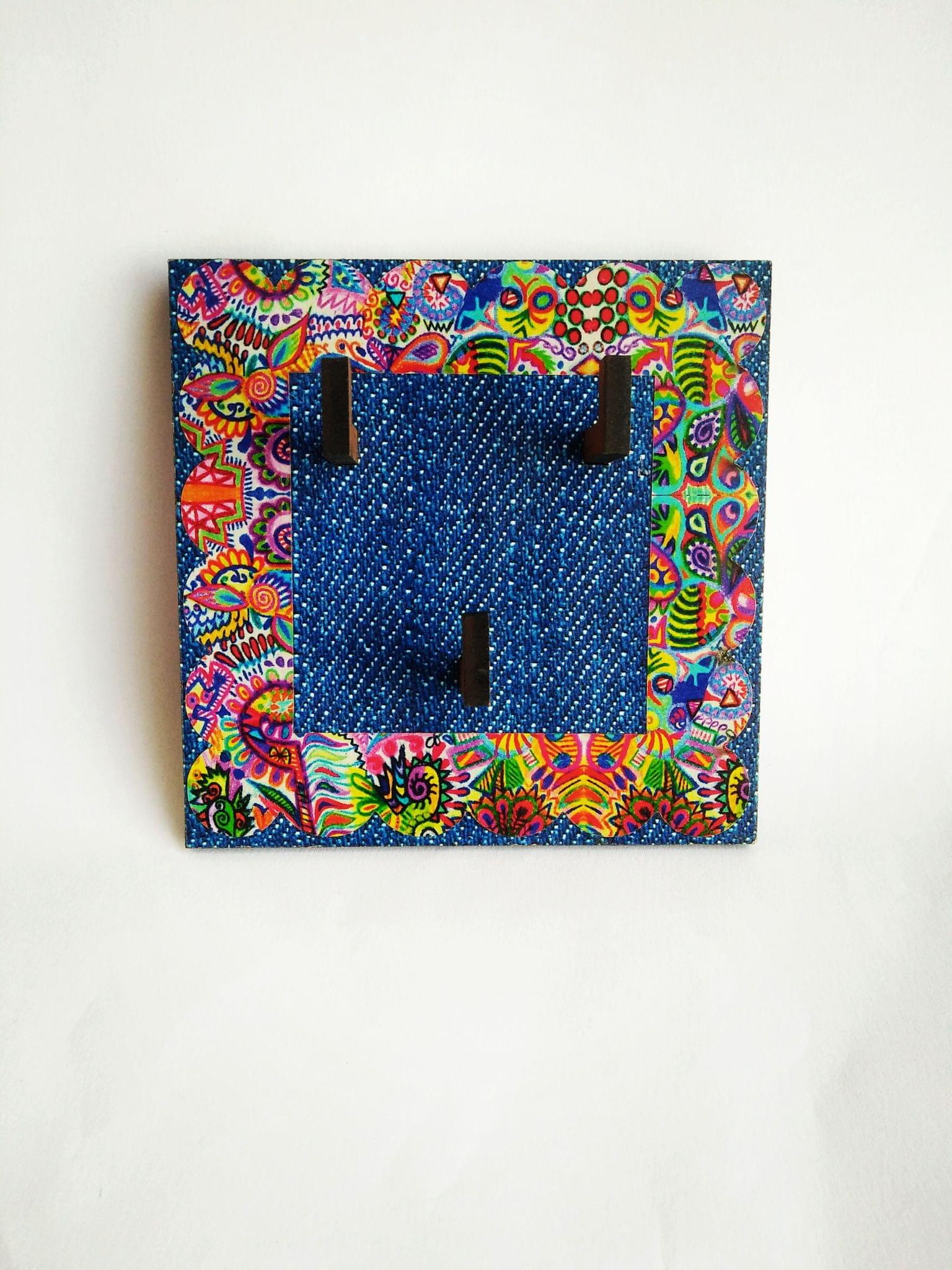 KEY HOLDER - SQUARE BLUE DENIM BASE WITH SUMMER TRAIL ARTWORK FRAME