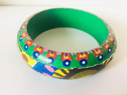 A Quirky Affair - Bangle