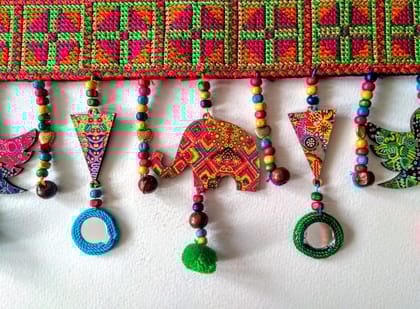 Phulkari Lace Toran