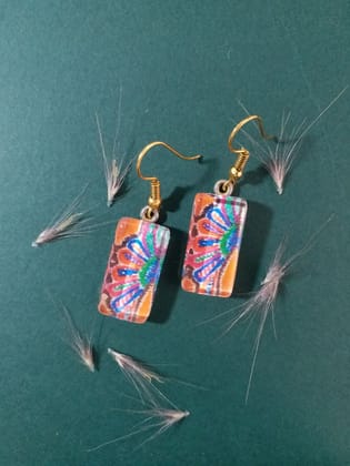 HALF FLOWER GLASS EARRING