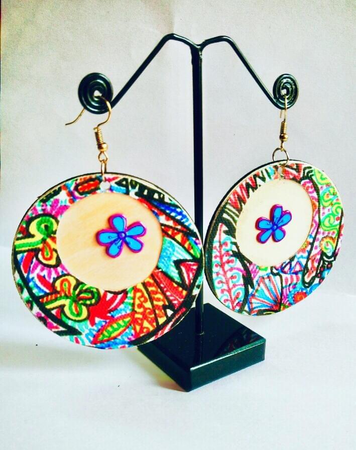 FloraAnthem Round Earrings