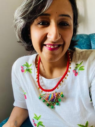 Dhanak Handcrafted necklet II