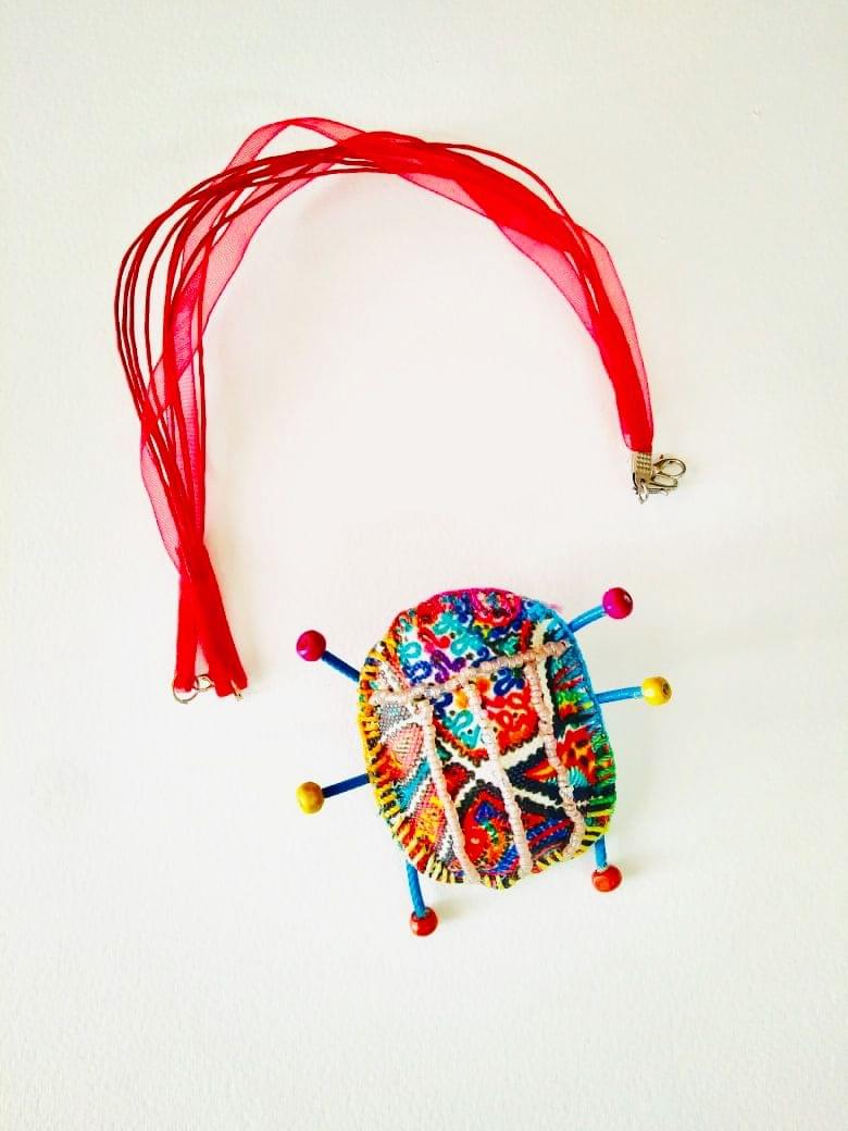 Jubilant Bug Brooch & Pendant