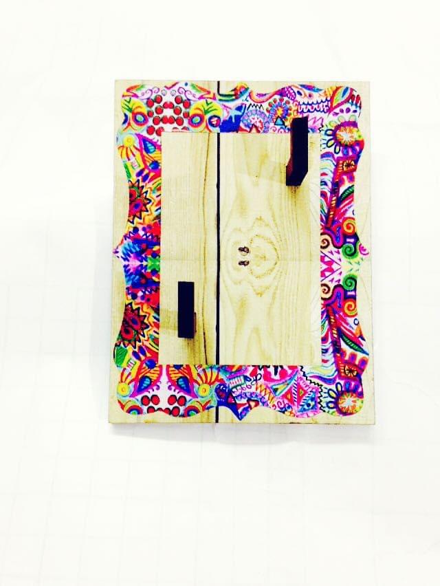 Key Holders - Rectangle Wooden Base With Summer trail Artwork Frame