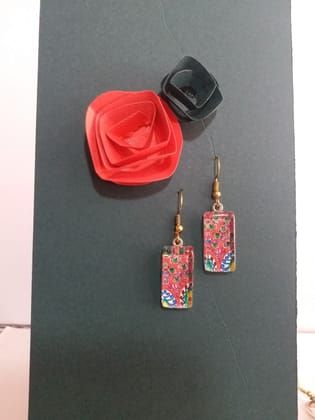 PEACOCK FEATHER ABSTRACT ART GLASS EARRING