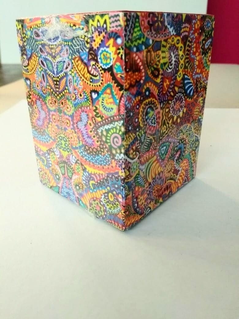 When Colors Speak ' Utility Holder