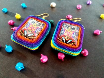 RAINBOW THREAD GLASS EARRINGS- SQUARE SHAPED 2