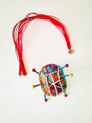 Jubilant Bug Brooch & Pendant