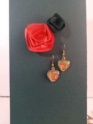 LOVELY HEART GLASS EARRINGS