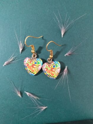 COLORFUL HEART GLASS EARRINGS