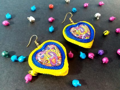 RAINBOW THREAD GLASS EARRING- HEART SHAPED