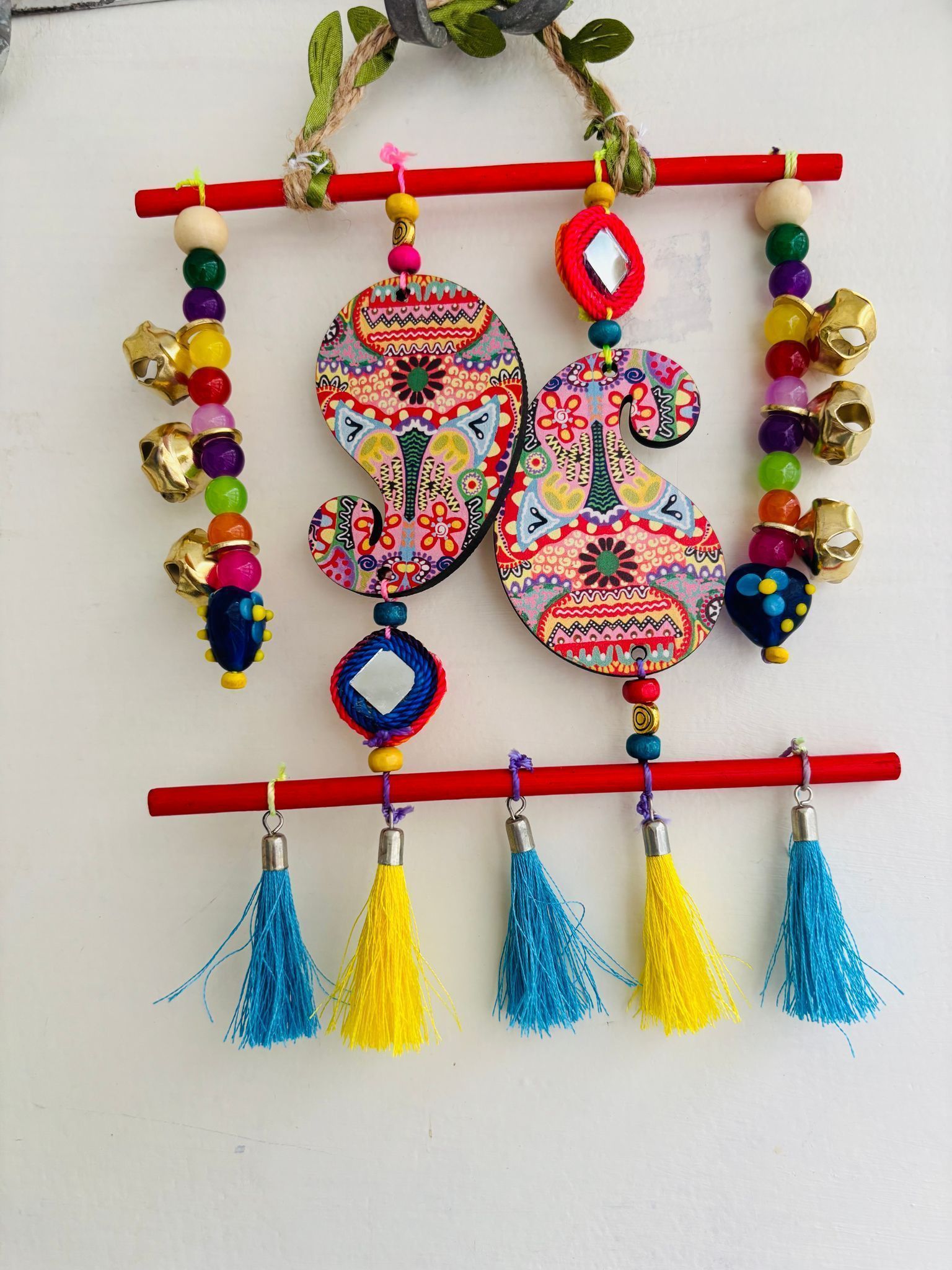 “Mini Noor – Psychedelic Paisley Hanging/ Wind Chime