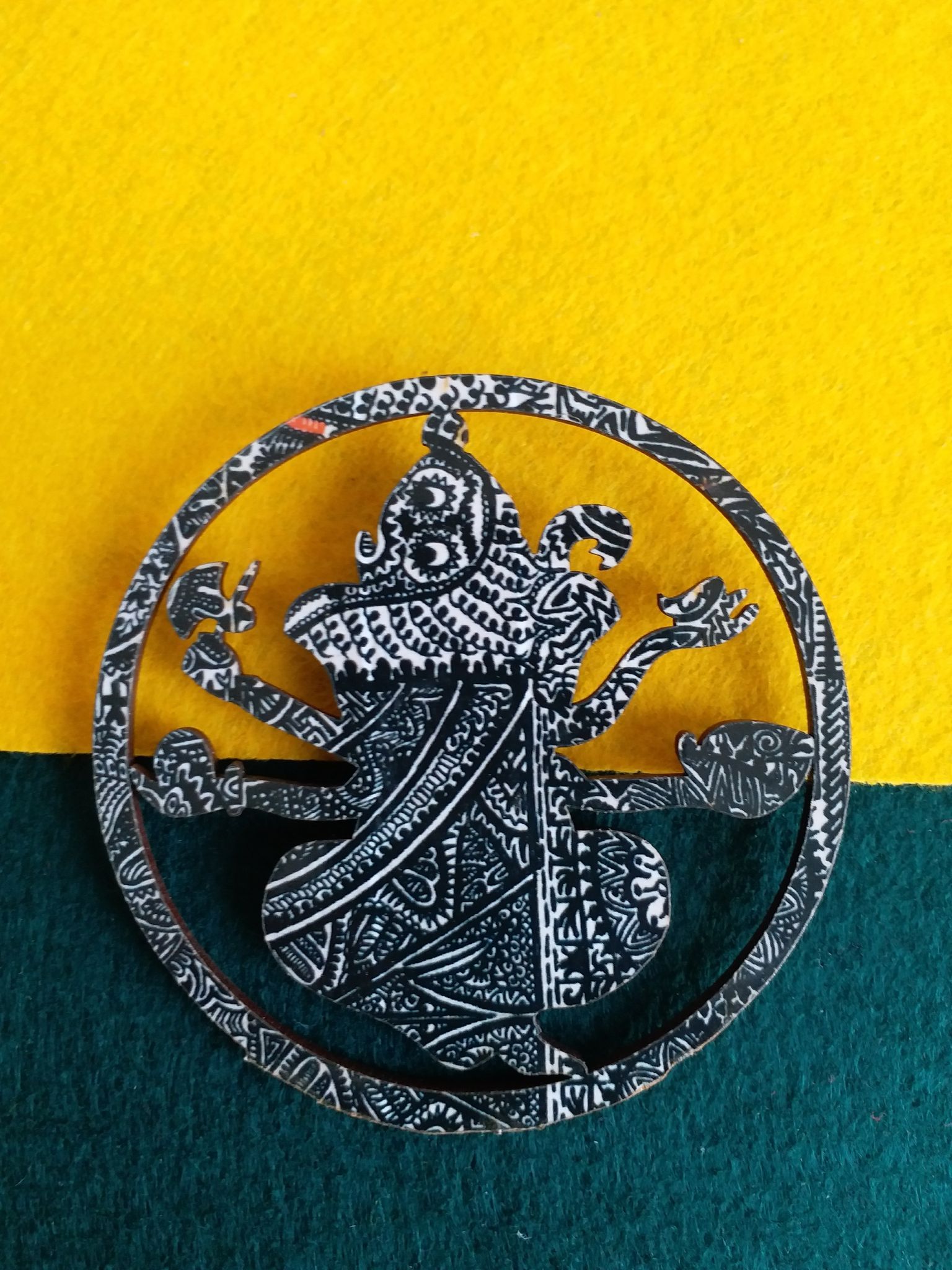 FRIDGE MAGNETS ILLU-GINATION ART WORK GANEHSA SHAPED