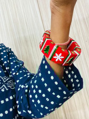 Cheer-me-up Xmas bangles - Red