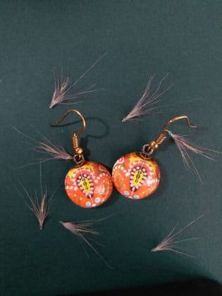 THE CRYSTAL BLOOM CIRCLE GLASS EARRING