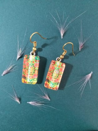 BRIGHT FLORAL GLASS EARRING