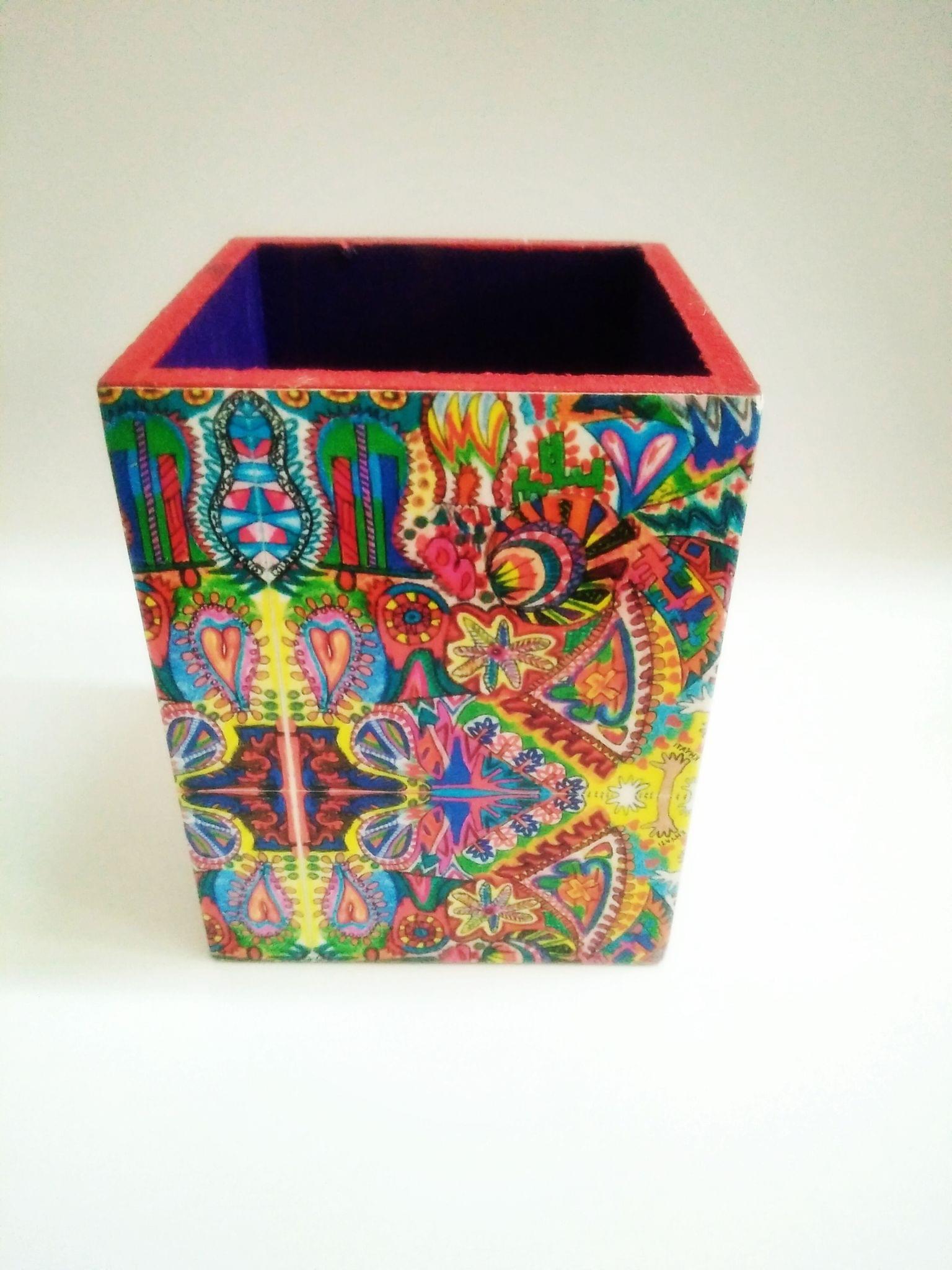 Spring Fiesta Pen Stand