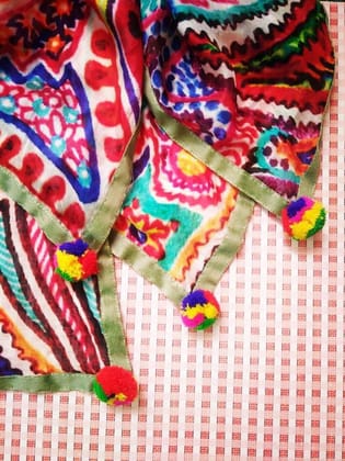 POM-POM DETAIL STOLE