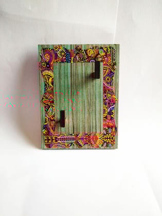 KEY HOLDER - RECTANGLE WOODEN BASE WITH ' WHEN COLORS SPEAK ' ARTWORK FRAME