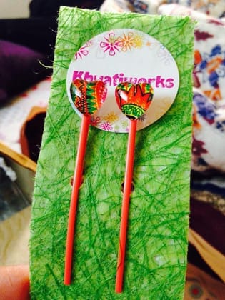 The Fiery Ornate Hearts Bobby Pins