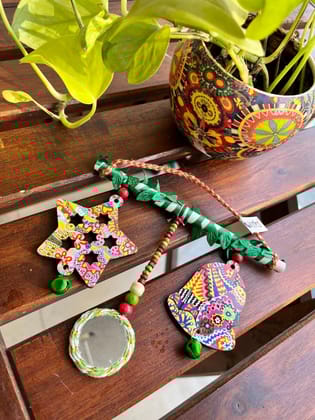 XMas special hangings - star and bell - for door or wall